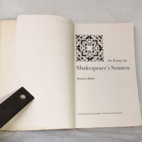 Essay on Shakespeare’s Sonnets by Stephen Booth (Lot of 2 Books) Yale University - Picture 5 of 15